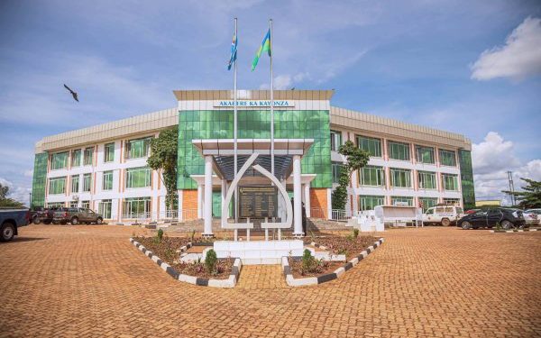 Kayonza: Umugabo wasambanyije umwana we kuva afite imyaka 7 yatawe muri yombi