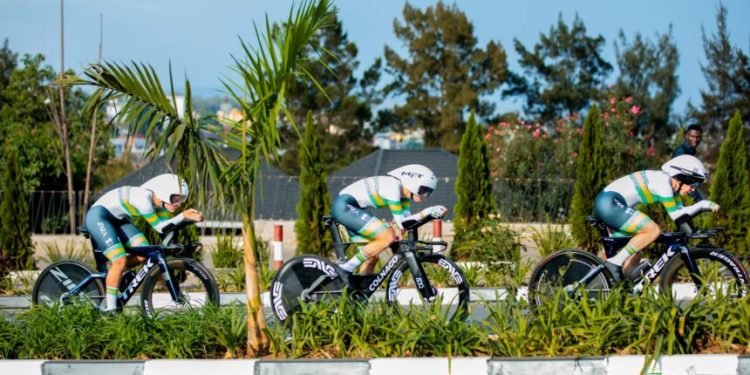 Shampiyona y’Isi y’Amagare: Australia yegukanye Zahabu muri Mixed Relay, u Rwanda rusoreza ku mwanya wa 11