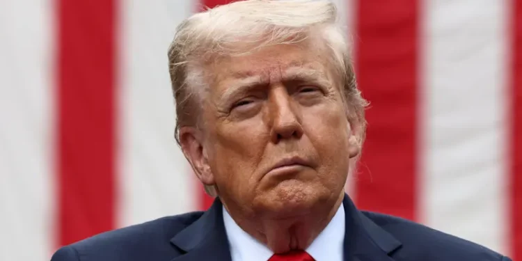 Donald Trump yatangaje ko yiteguye gufatira ibihano u Burusiya igihe umuryango wa NATO ukoze ibyo ayisaba