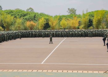 Ingabo n’Abapolisi b’u Rwanda Bahawe Impanuro mbere yo kujya mu butumwa bw’amahoro