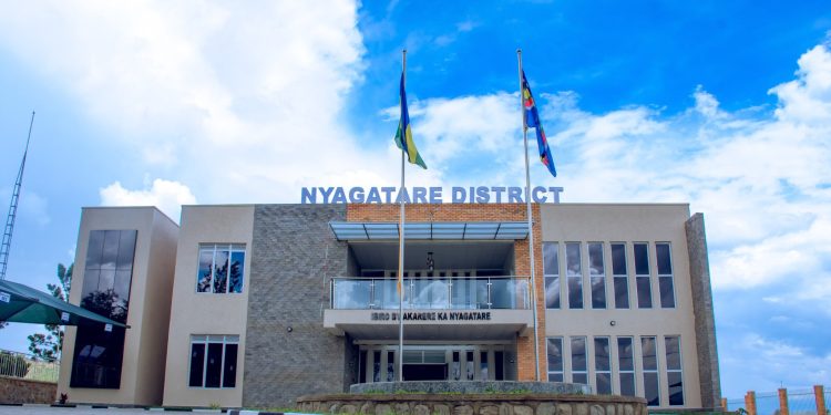 Ishyano ryaguye: Nyagatare umusore wimyaka 19 yatorokanye nyirabuja bajya kubana