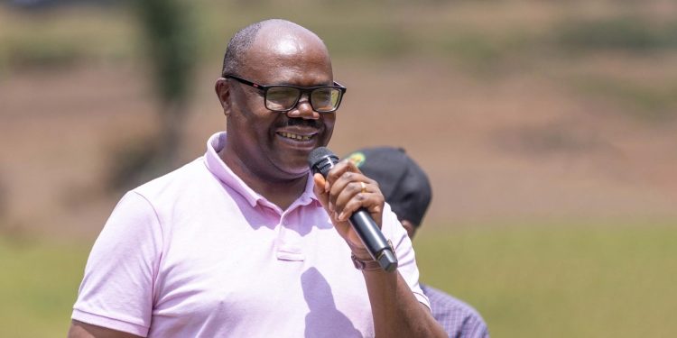 Umukuru w’iguhugu Paul Kagame anyurwa no kubona mwiteza imbere – Dr. Nsengiyumva Justin