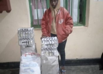 Karongi: Umukobwa w’imyaka 24 yafatanywe magendu