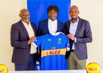 Ntibigeze bampa ni 100 y’itike – Rayon Sport yabaye bihemu nyuma yo guhamagaza umukinnyi ikamuca amazi