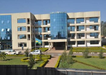 Kicukiro: Umunyerondo yaguye mu mutego w’agatsiko k’amabandi aramukubita