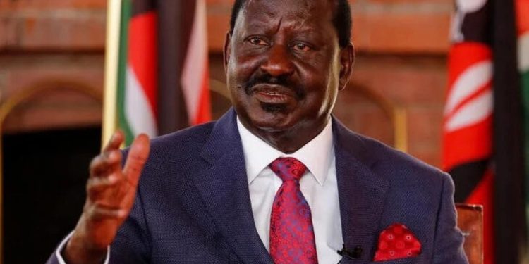 Perezida Paul Kagame yashenguwe n’urupfu rwa Raila Odinga