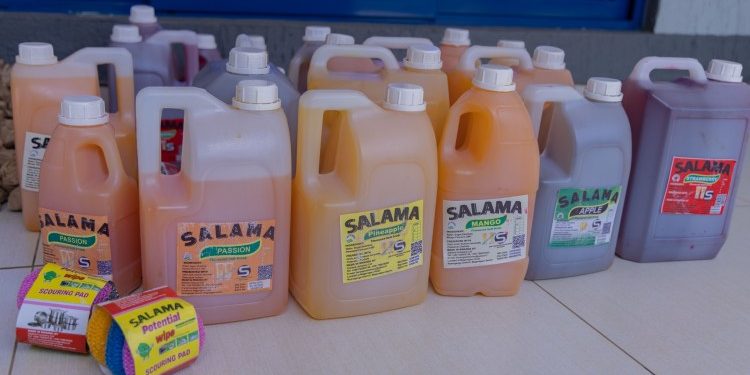 Niba warazinyweye jya Kwa muganga n’uzicuraza azimene – Ubutumwa bwa Polisi ku bantu banywaga Umutobe wa Salama