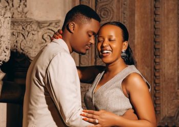 Umuhanzi uririmba indirimbo z’imana hano mu Rwanda yabwiye umukunzi we amagambo meza ateye ubwuzu – Amafoto