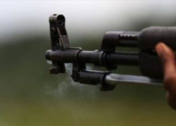 Rulindo: Polisi yarashe umusore wari mu gatsiko k’amabandi yari yarigize akaraha kajyahe