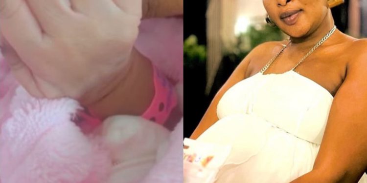 Rufonsina wamamaye muri filime nyarwanda yibarutse