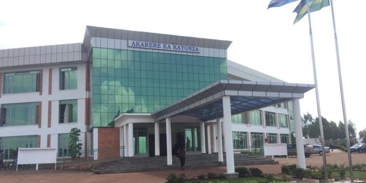 Kayonza: Umusore yagiye gushaka ubwatsi bw’amatungo bamutera amabuye arapfa