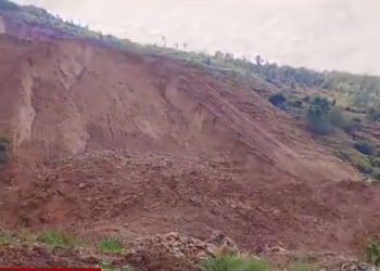 Jabana: Umusozi waridukiye abahinzi bari bagiye  guhinga