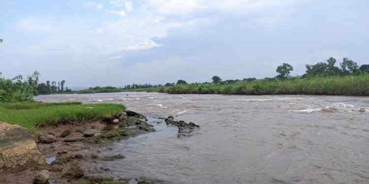 Rusizi: Umukinnyi yatwawe n’amazi ubwo yageragezaga kwambuka ngo ajye gukina mu gihugu cy’abaturanyi