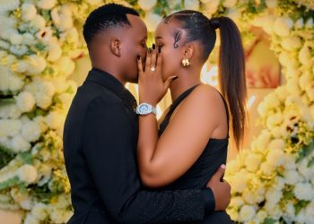 Micky yambitswe impeta n’umukunzi we bari bamaze igihe bakundana -Amafoto