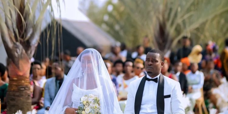 ADEPR yaciye impaka ku bimaze iminsi bivugwa ko iri torero ryaba ryaranze gusezeranya Ishimwe Vestine n’umugabo we