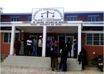 Muhanga: Abagore bagiye mu rukiko gusabira imbabazi abagabo babo ngo bafungurwe bajye gusangira Noheli n’Ubunani