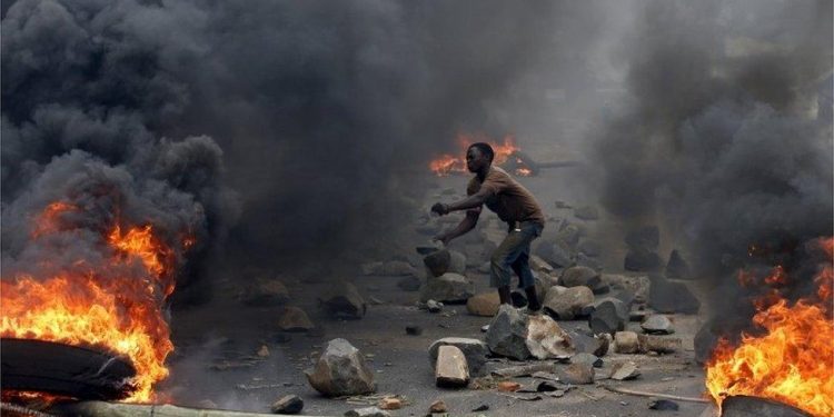 Kamanyola: Ubuyobozi burashinja ingabo z’u Burundi kurasa ibisasu 150 muri aka gace bigahitana abasivile