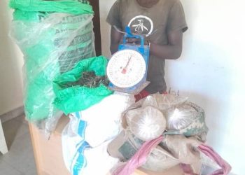 Gakenke: Umugabo yafatanywe ibiyobyabwenge bitandukanye biri munzu ye