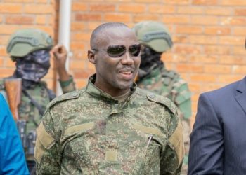Gen. Sultani Makenga yasabye abayoboke ba AFC/M23 kureka kwirara ngo bumve ko intambara yageze ku musozo