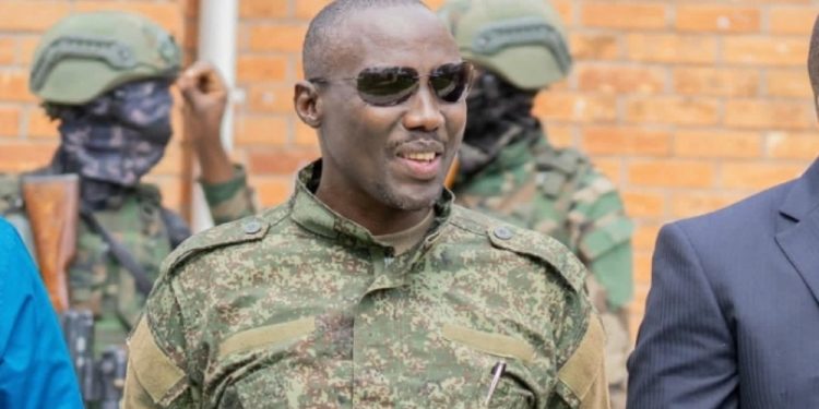 Gen. Sultani Makenga yasabye abayoboke ba AFC/M23 kureka kwirara ngo bumve ko intambara yageze ku musozo
