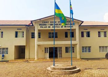 Abantu 15 bakurikiranweho kunyereza amafaranga y’ikigo cy’ubwishingizi cya gisirikare